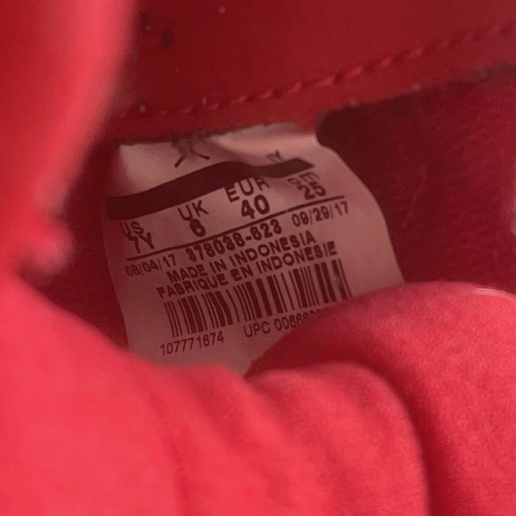 Air Jordan 11 Retro Win Like 96 Gradeschool Size 7Y Or Wmns Size 8.5 378038-623 - Picture 12 of 12